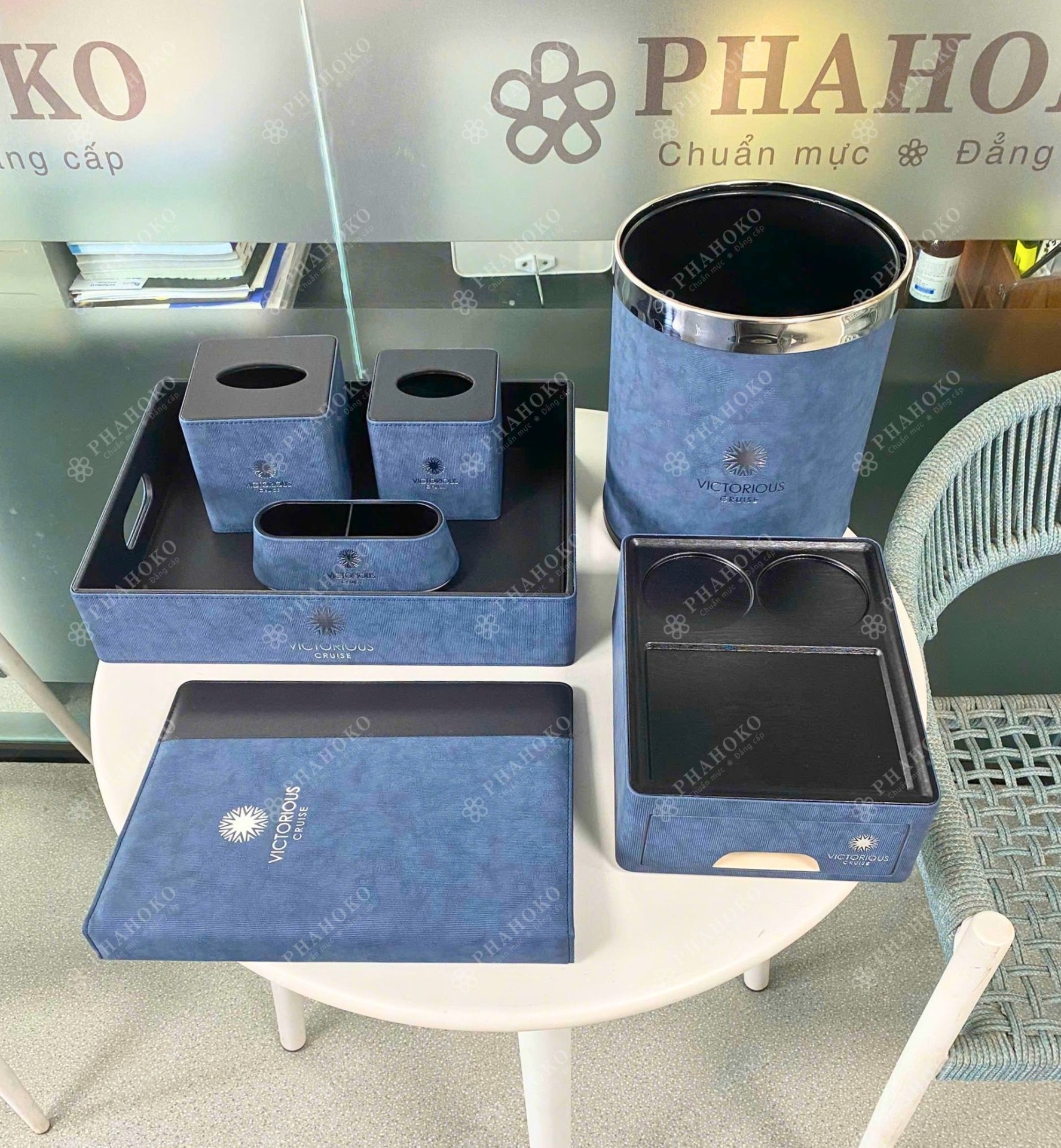 Bộ đồ da buồng phòng