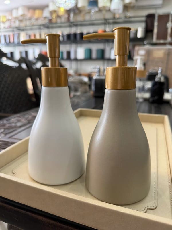 Bình dầu gội – sữa tắm6