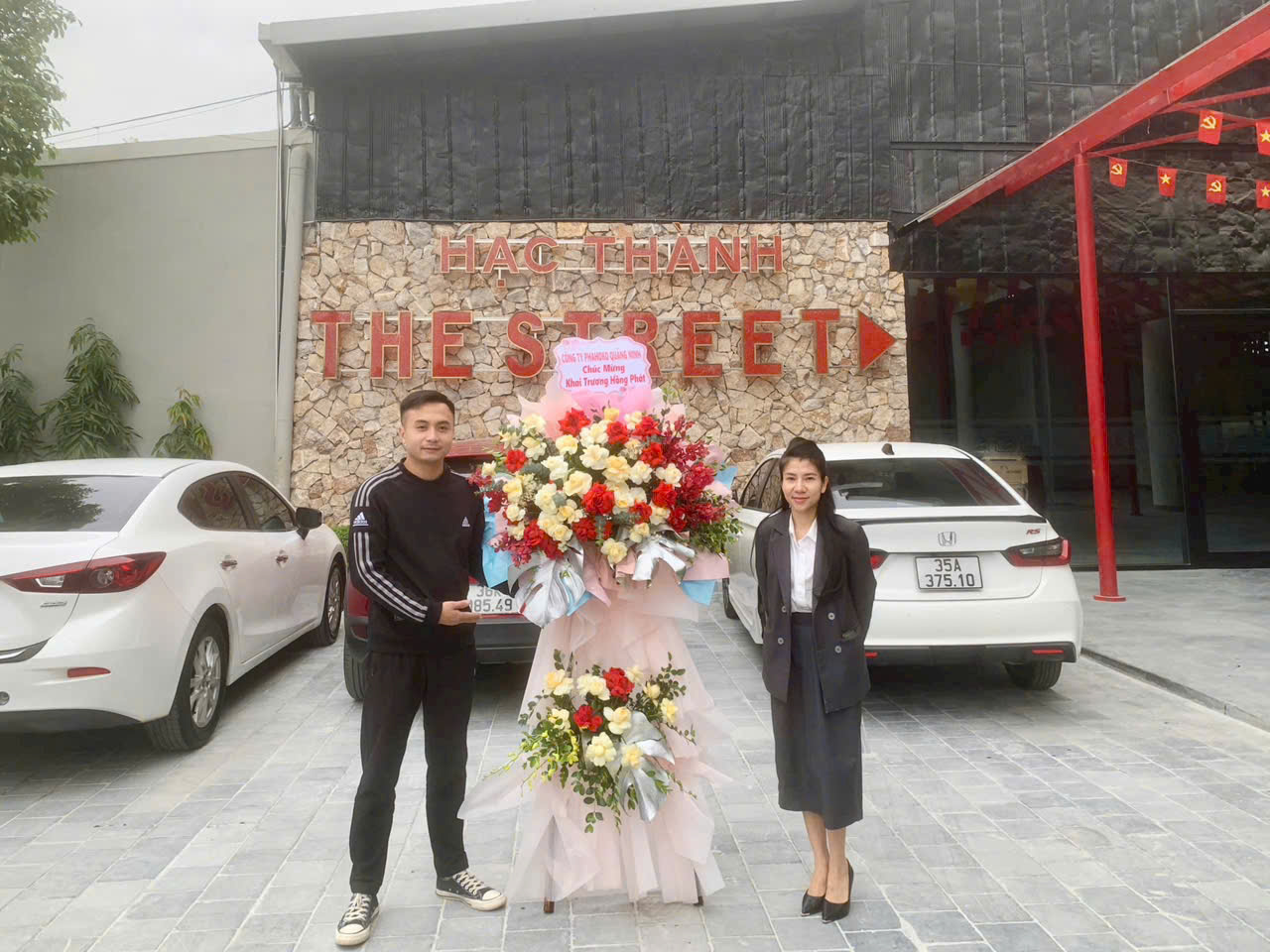 phahoko chúc mừng hạc thành khai trương