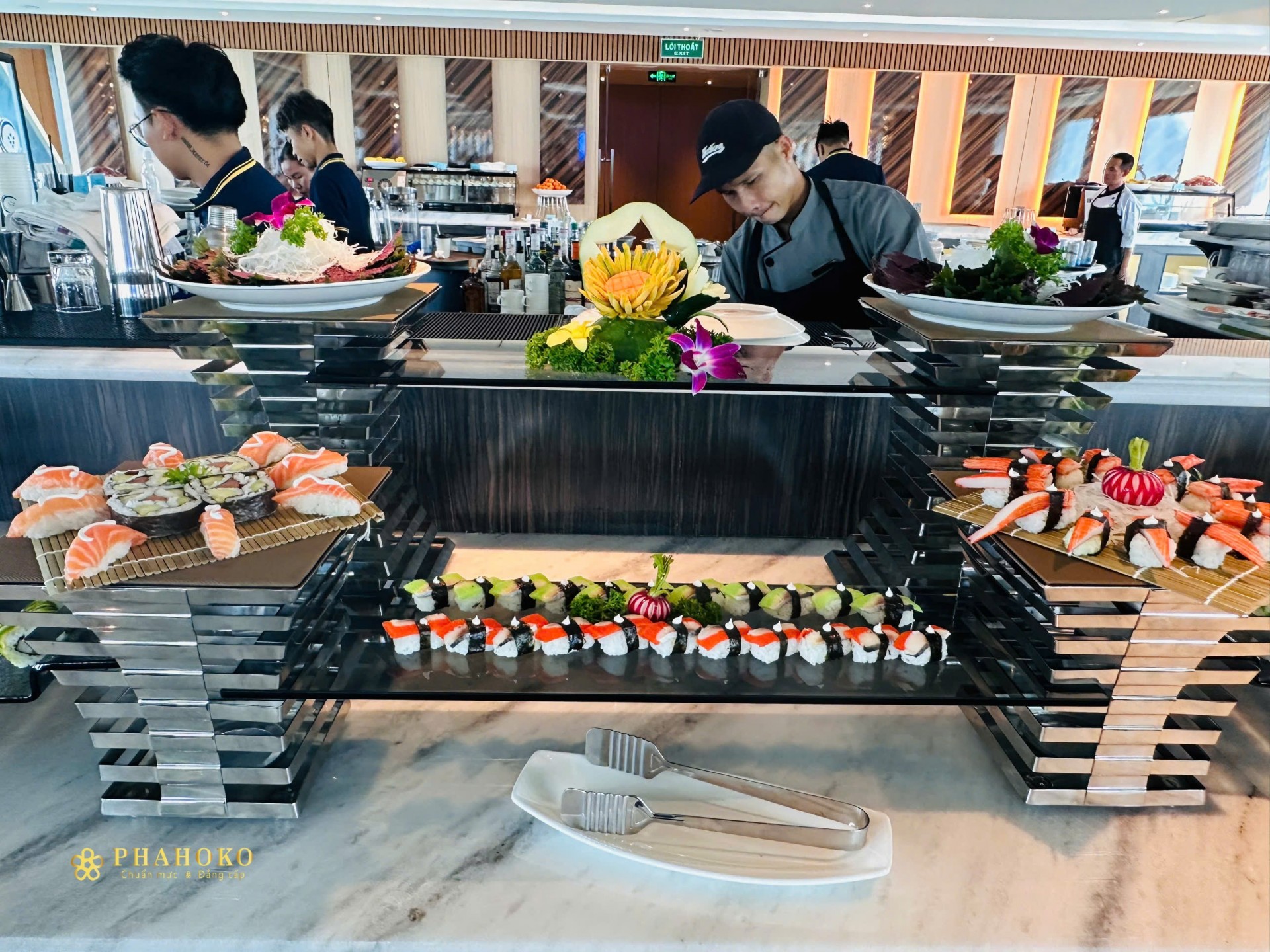kệ buffet luna