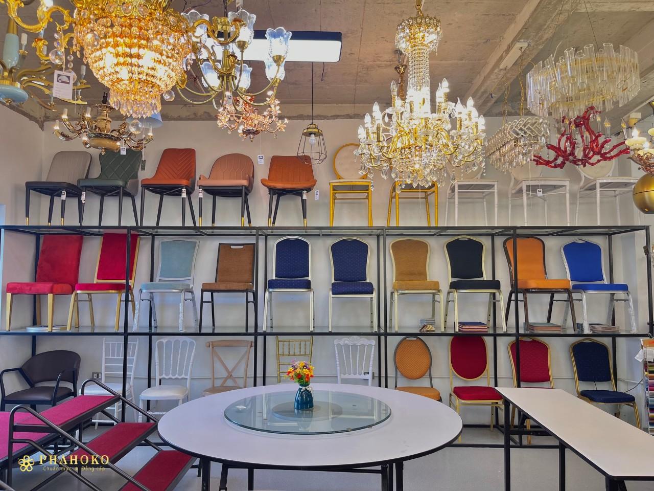 Ghế Tiệc Phahoko: Tuyệt Chiêu Nâng Tầm Đẳng Cấp 5 Sao